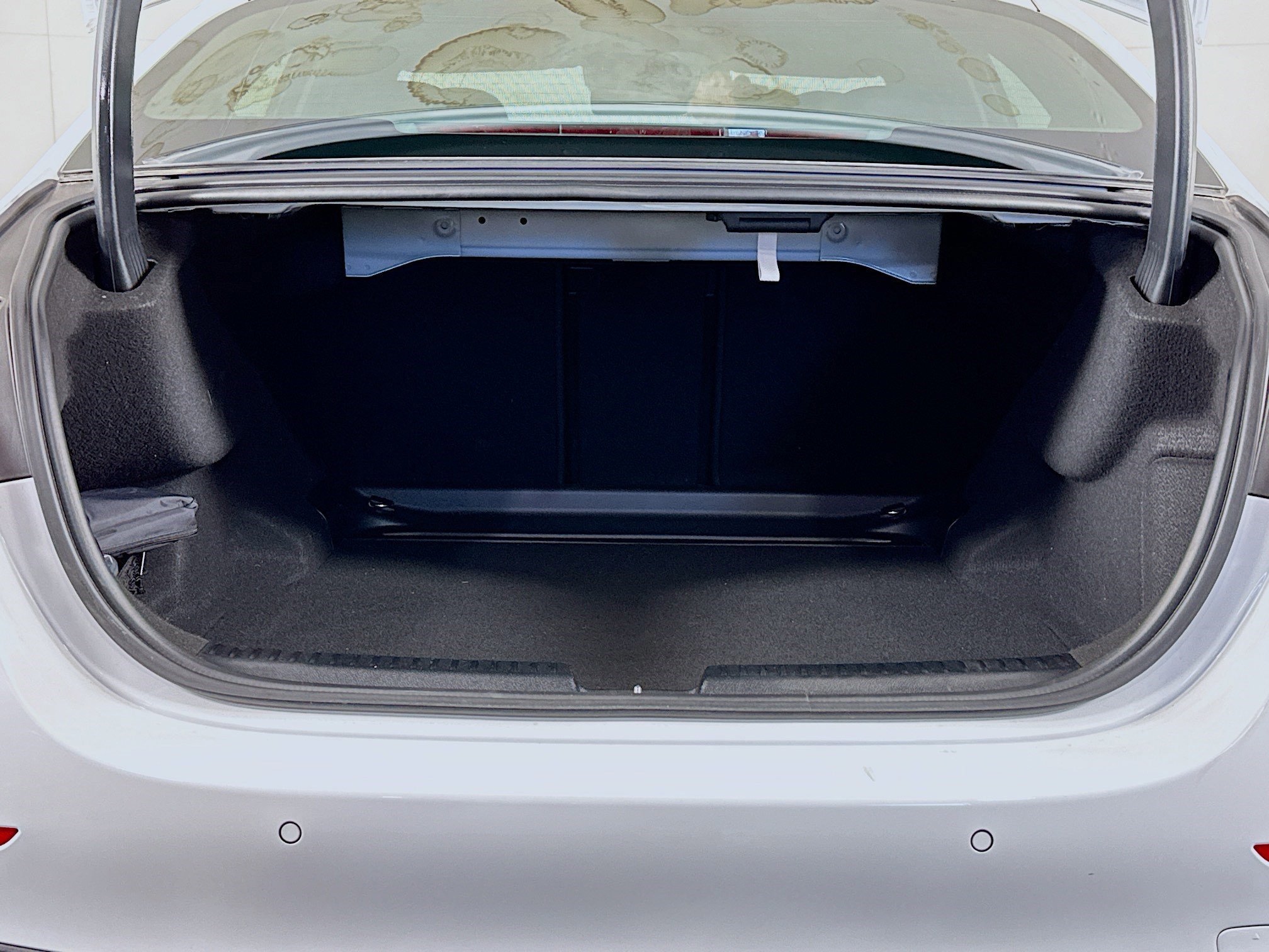 Used 2024 Mercedes-Benz E 350 4MATIC Sedan w/ Airmatic Package image 24