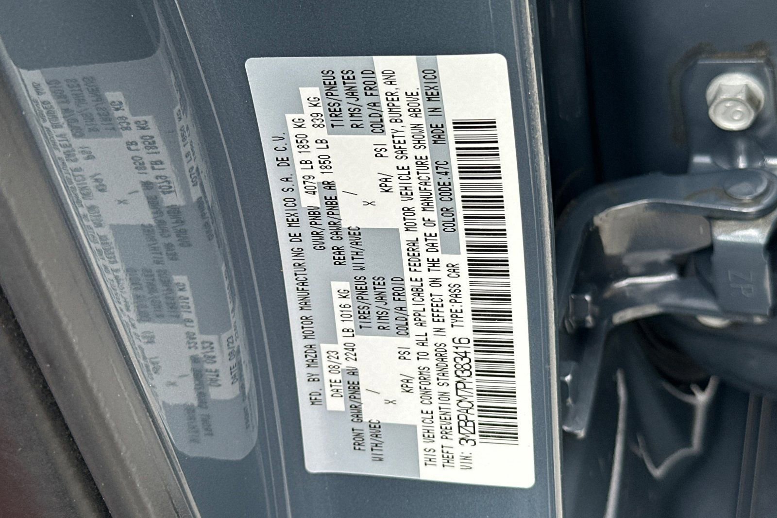 Used 2023 MAZDA MAZDA3 s FWD image 27