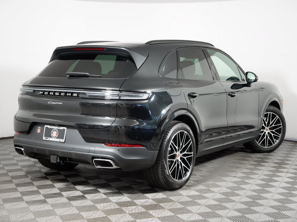 New 2026 Porsche Cayenne AWD/4WD image 7