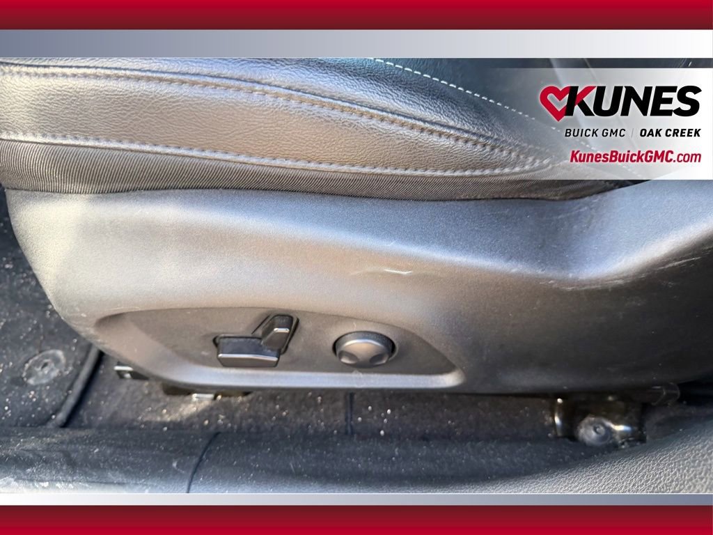 Used 2025 Jeep Compass Limited image 6