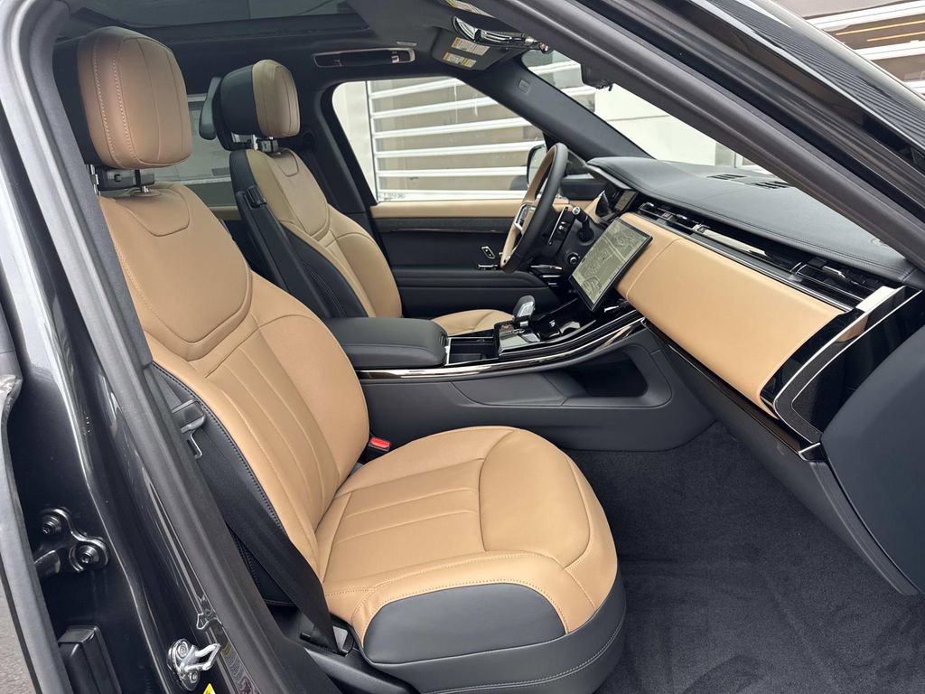 New 2026 Land Rover Range Rover Sport Dynamic SE image 10