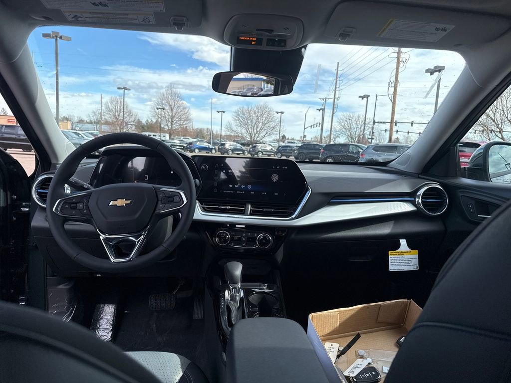 New 2026 Chevrolet Trax LT w/ Driver Confidence Package image 12