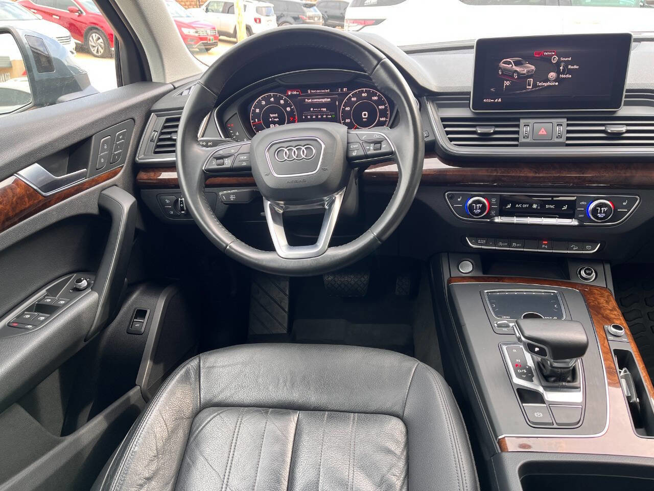 Used 2018 Audi Q5 2.0T Premium Plus w/ Premium Plus Package image 17