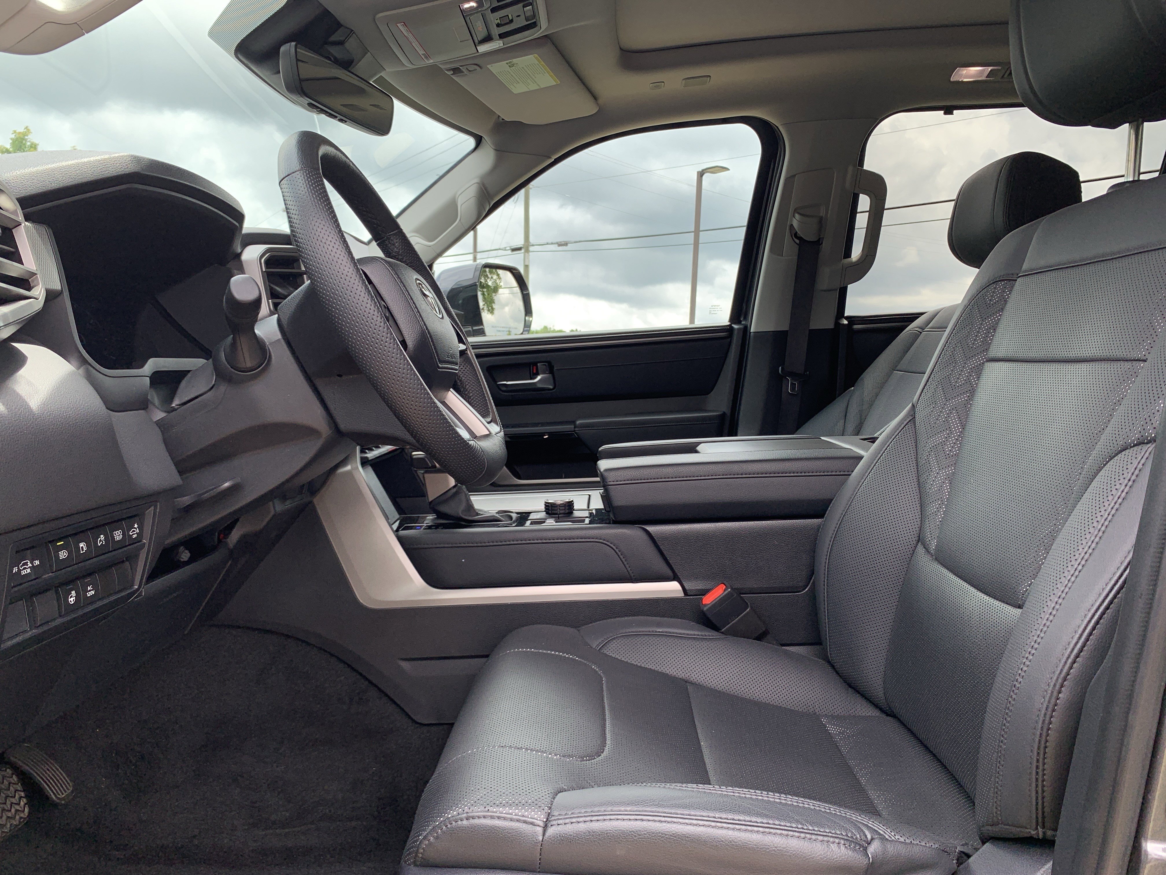 Used 2024 Toyota Sequoia Limited AWD/4WD image 16