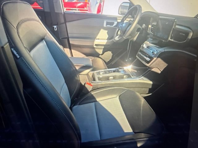 Used 2023 Ford F150 XLT w/ Equipment Group 302A High AWD/4WD image 15