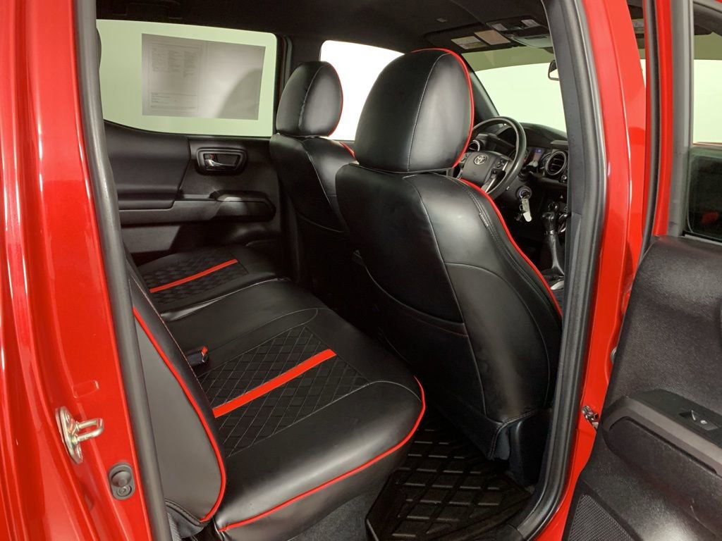 Used 2020 Toyota Tacoma TRD Sport image 35