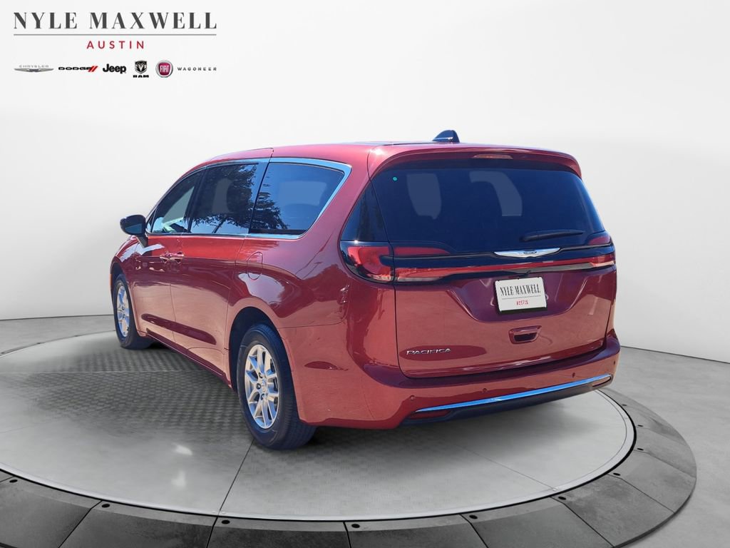 New 2026 Chrysler Pacifica Select image 14