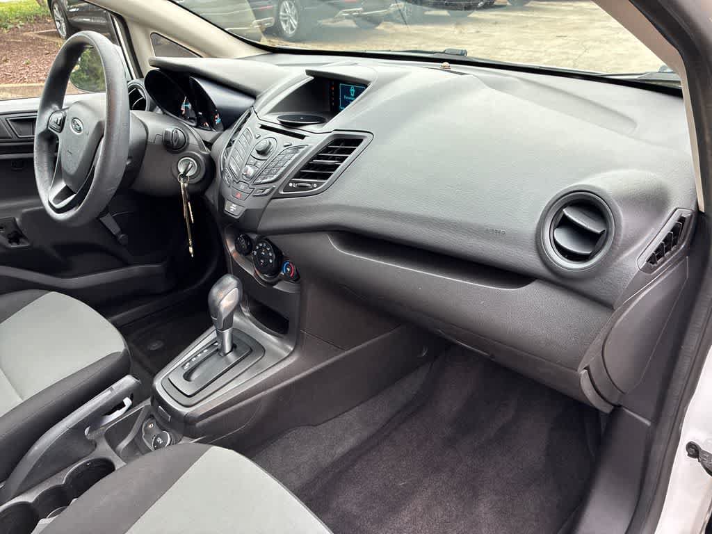 Used 2015 Ford Fiesta S FWD image 13
