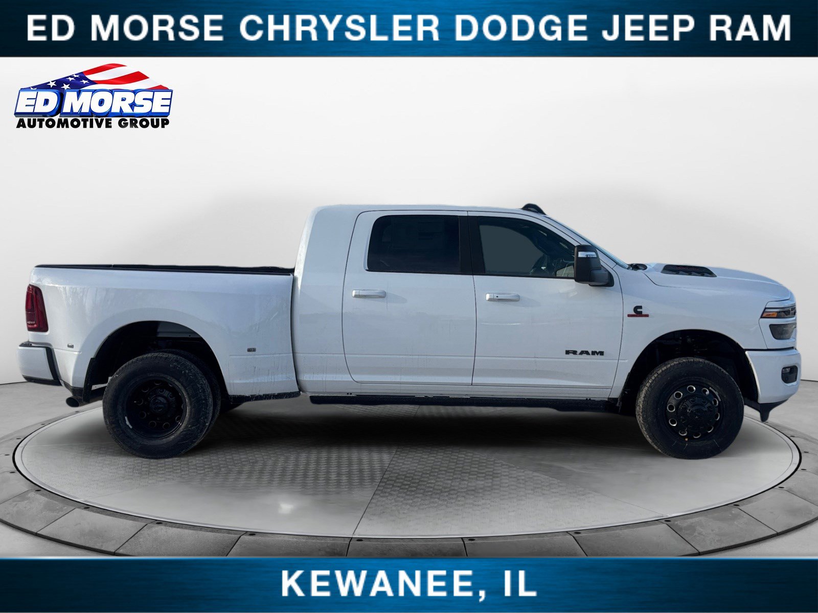 New 2026 RAM 3500 Laramie AWD/4WD image 6