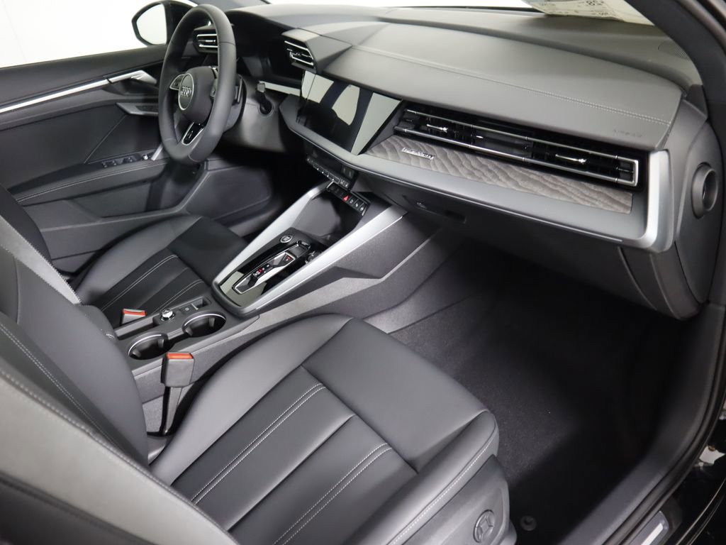 Certified 2025 Audi A3 2.0T Premium image 17