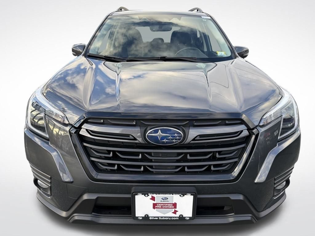 Certified 2023 Subaru Forester Limited image 5