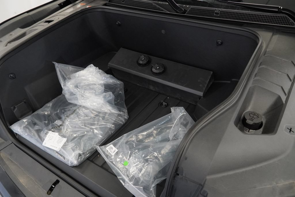 New 2026 Chevrolet Silverado EV LT AWD/4WD image 37