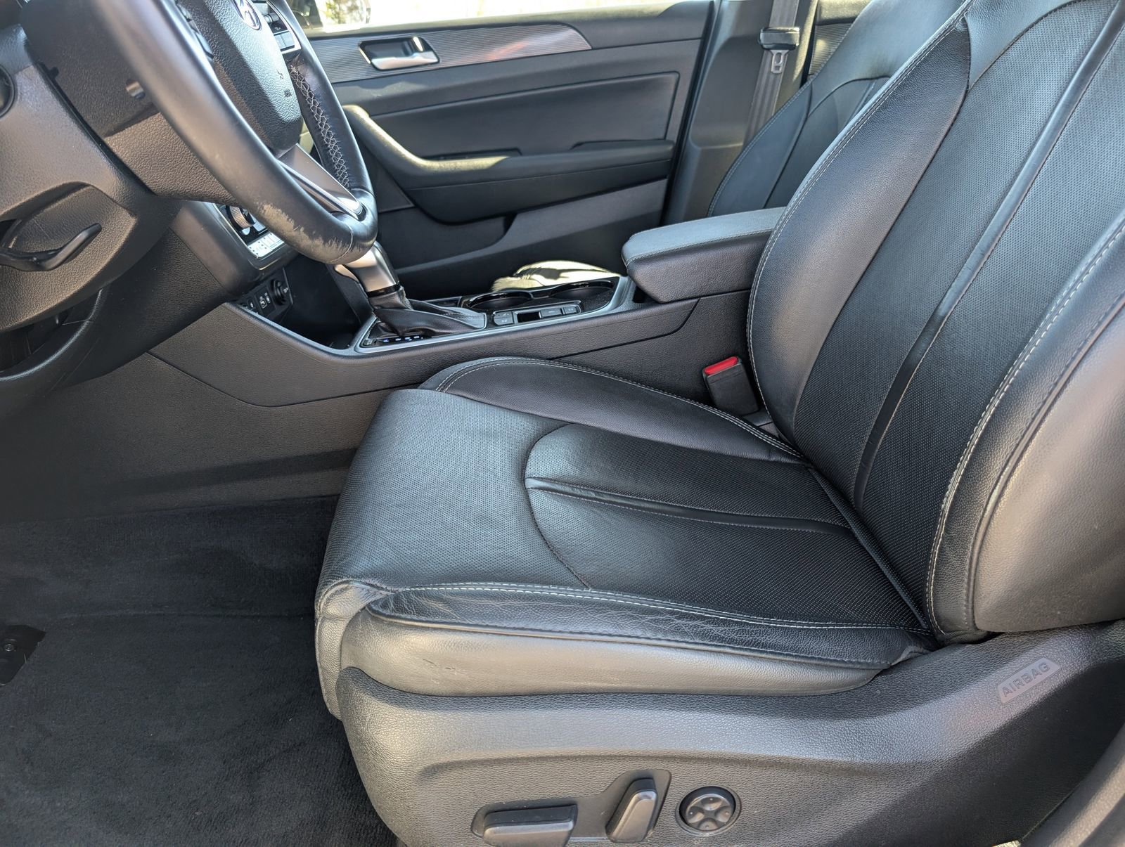 Used 2018 Hyundai Sonata Limited w/ Limited Ultimate Package 03 image 15