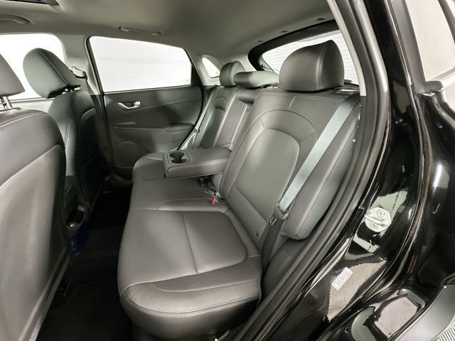 Used 2023 Hyundai Kona Limited AWD/4WD image 27