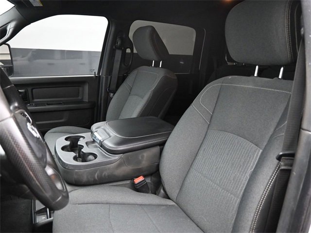 Used 2024 RAM 3500 Tradesman w/ Chrome Appearance Group image 12