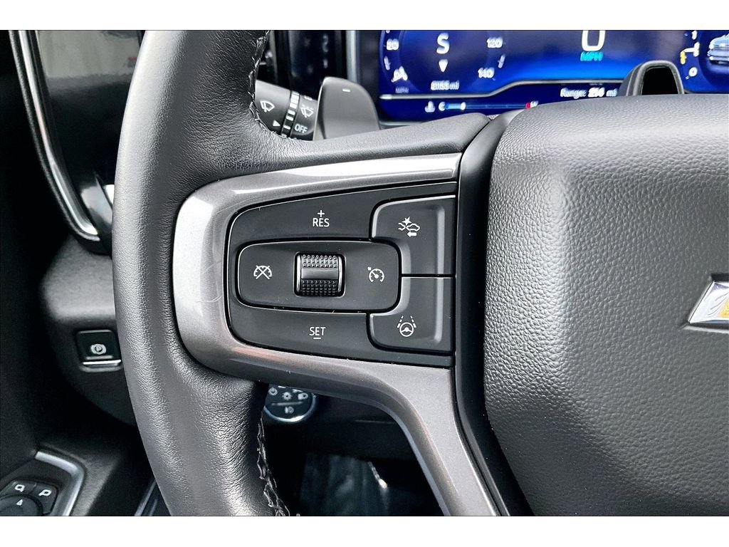 Used 2025 Chevrolet Silverado 1500 High Country w/ Technology Package image 12