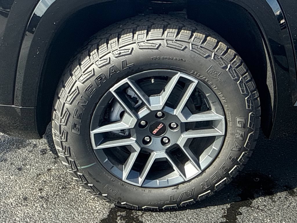New 2026 GMC Terrain AT4 AWD/4WD image 13
