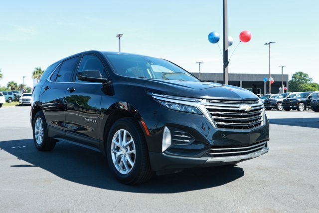 Used 2024 Chevrolet Equinox LT FWD image 3