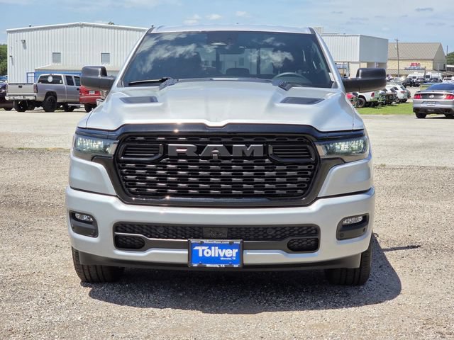 New 2026 RAM 1500 Express AWD/4WD image 3
