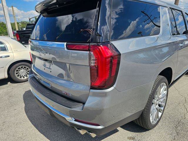 New 2026 GMC Yukon XL Denali w/ Denali Reserve Package AWD/4WD image 12