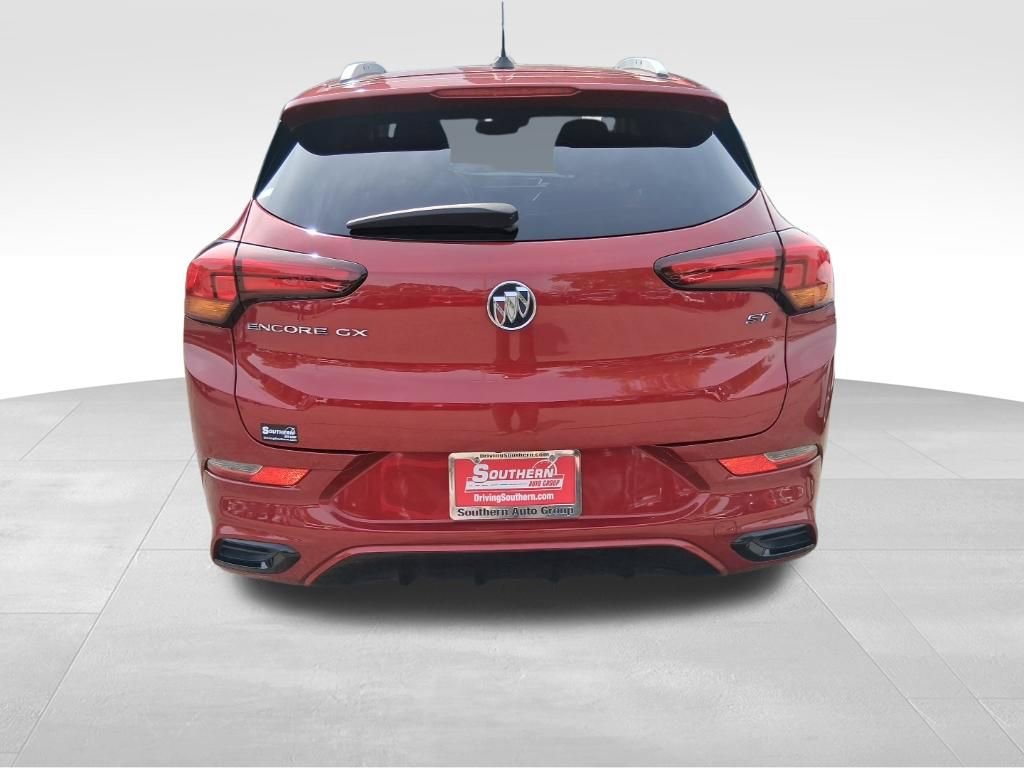 Used 2021 Buick Encore GX Preferred w/ Sport Touring Package image 4