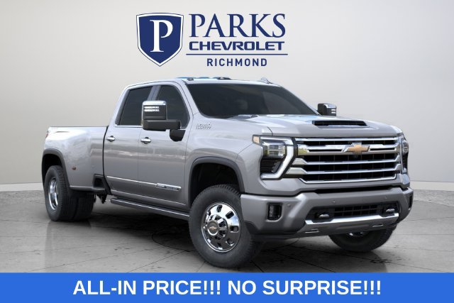 New 2026 Chevrolet Silverado 3500 High Country AWD/4WD image 1