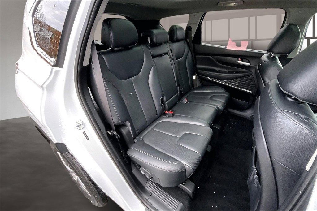 Used 2020 Hyundai Santa Fe Limited image 23