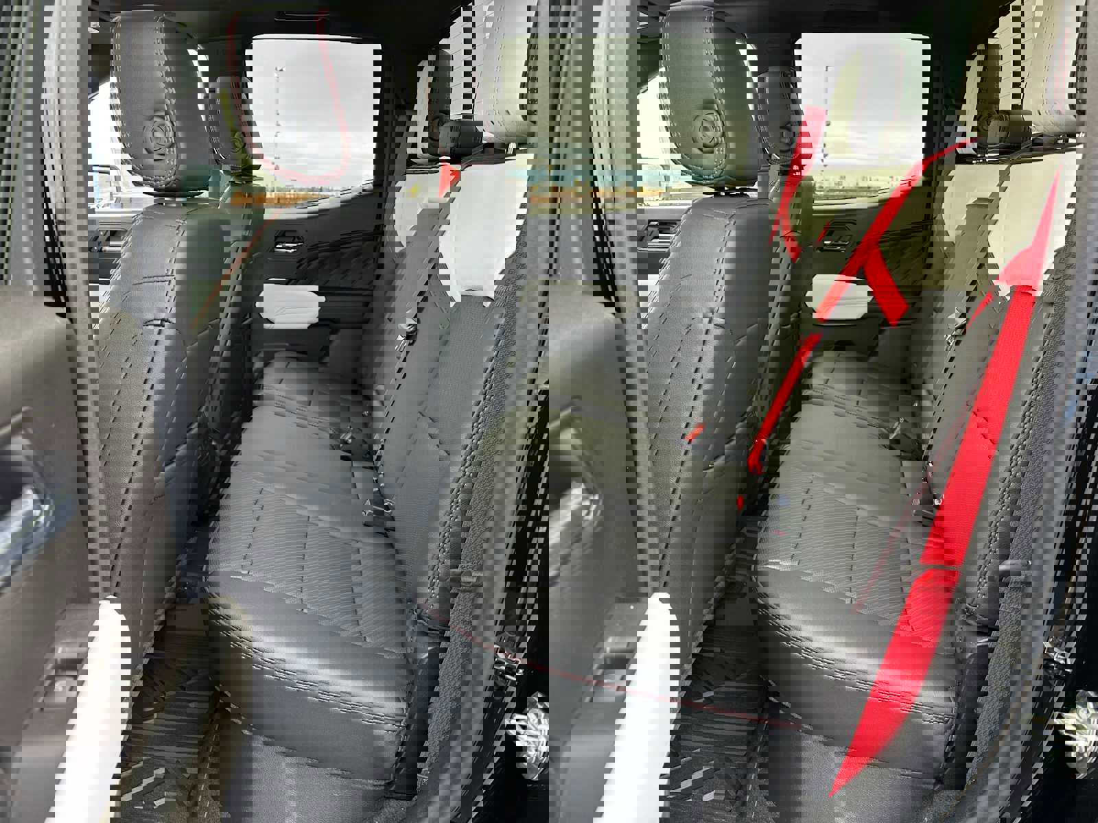 New 2026 GMC Canyon AT4X image 17