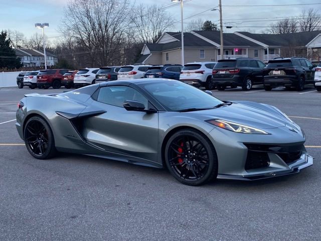 Used 2024 Chevrolet Corvette Z06 w/ Stealth Interior Trim Package image 31