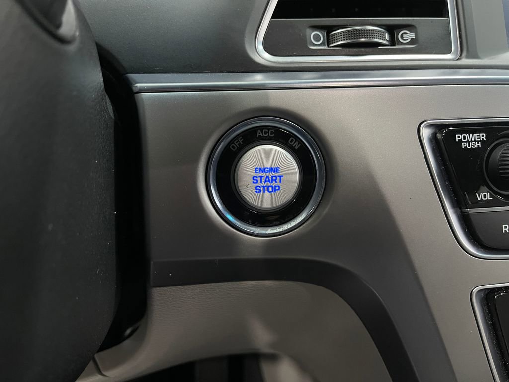 Used 2017 Hyundai Sonata Sport w/ Value Edition Package 02 image 20
