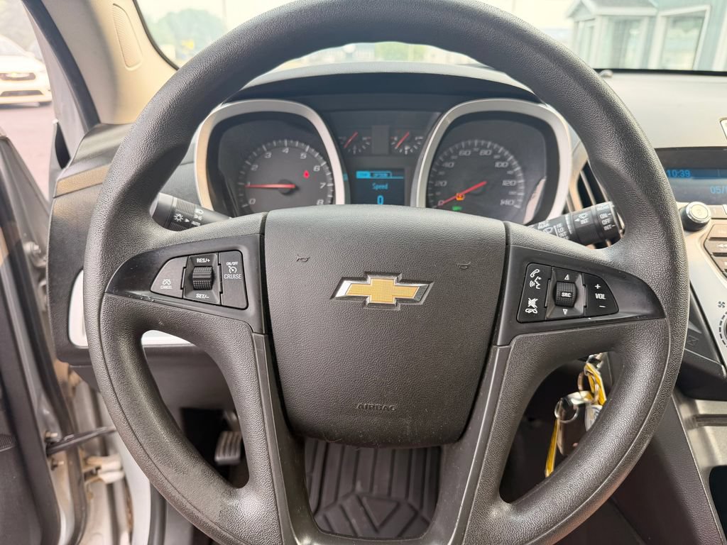 Used 2015 Chevrolet Equinox LS AWD/4WD image 18
