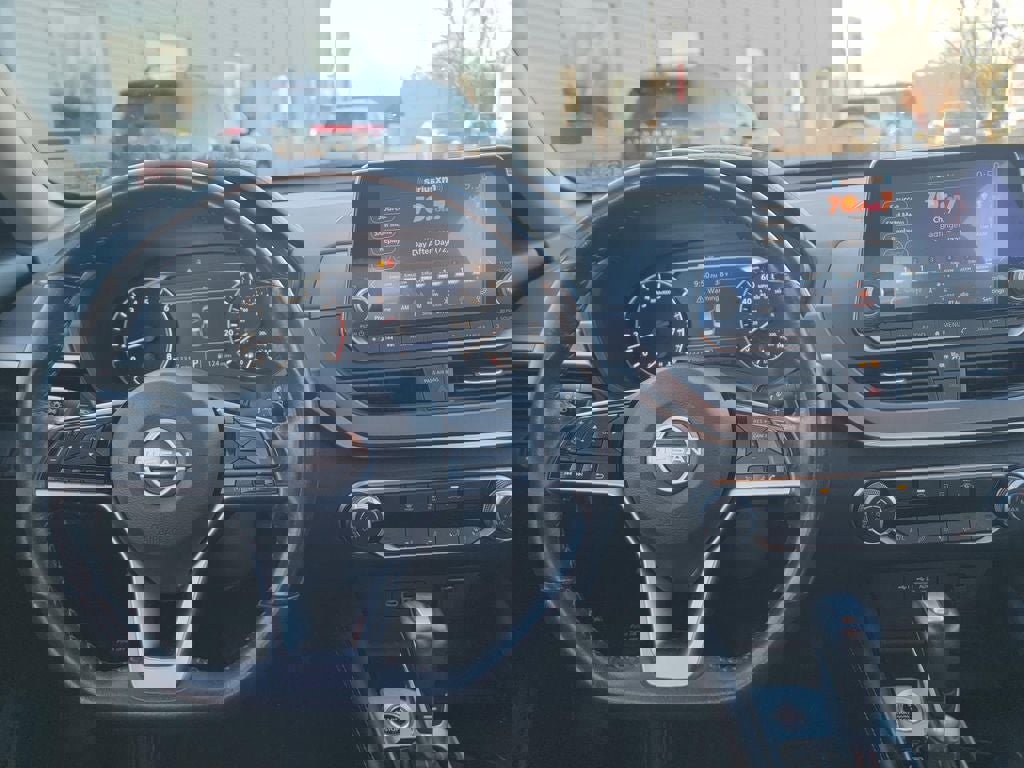 Used 2024 Nissan Altima 2.5 SR image 15