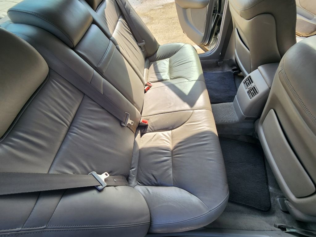 Used 2003 Lexus ES 330 image 9