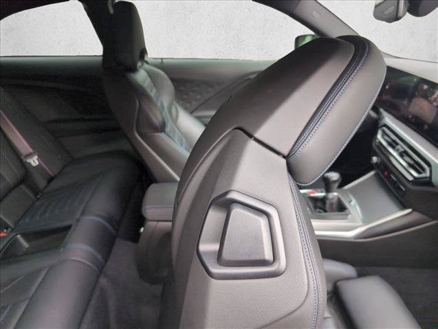 Used 2023 BMW M2 w/ Lighting Package RWD image 23
