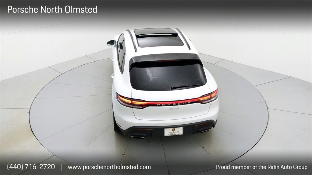 Used 2022 Porsche Macan image 23