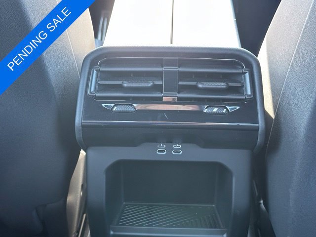 Certified 2024 BMW 530i xDrive w/ M Sport Package AWD/4WD image 32