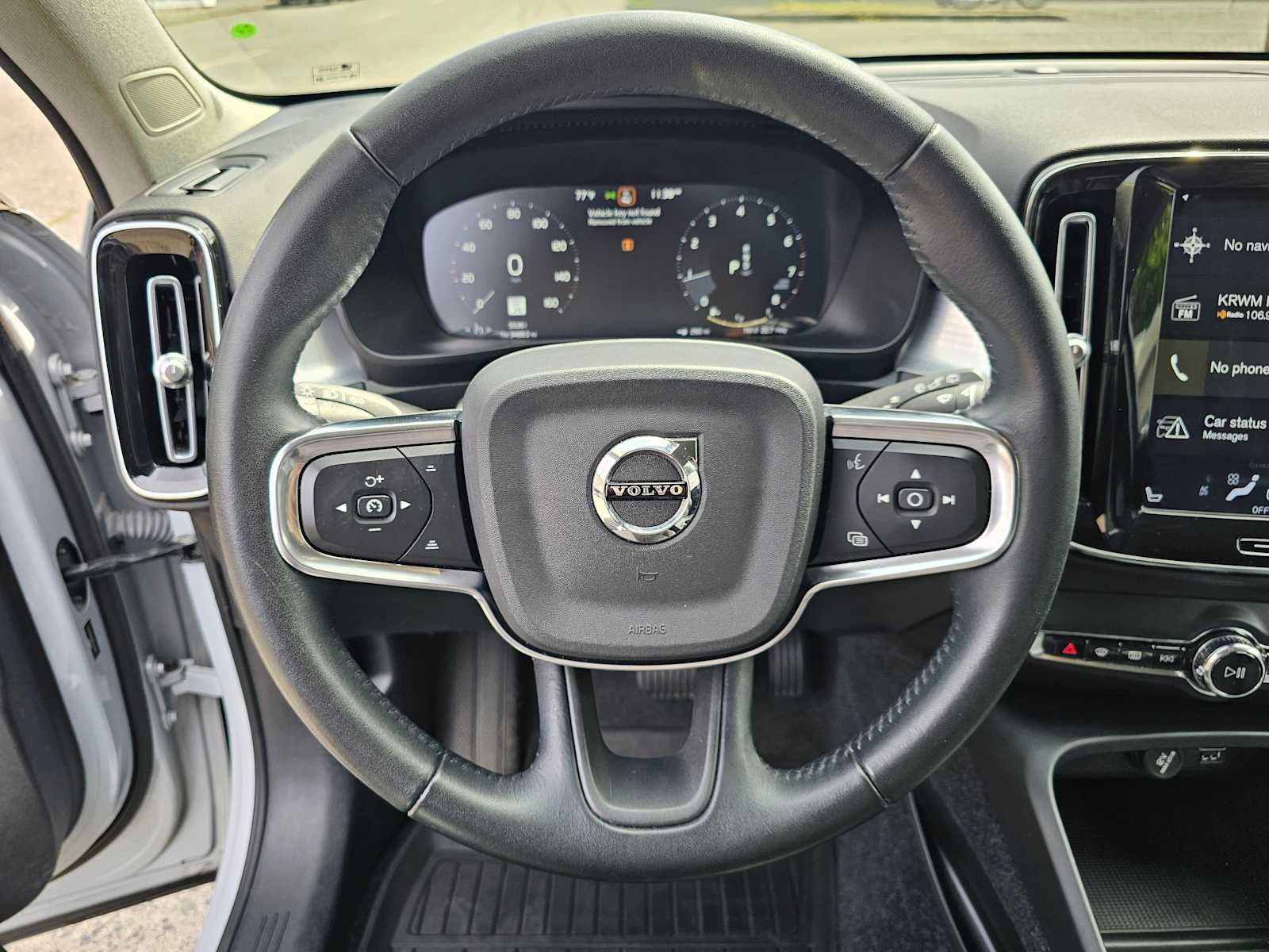 Used 2021 Volvo XC40 T5 Momentum w/ Protection Package Premier AWD/4WD image 25