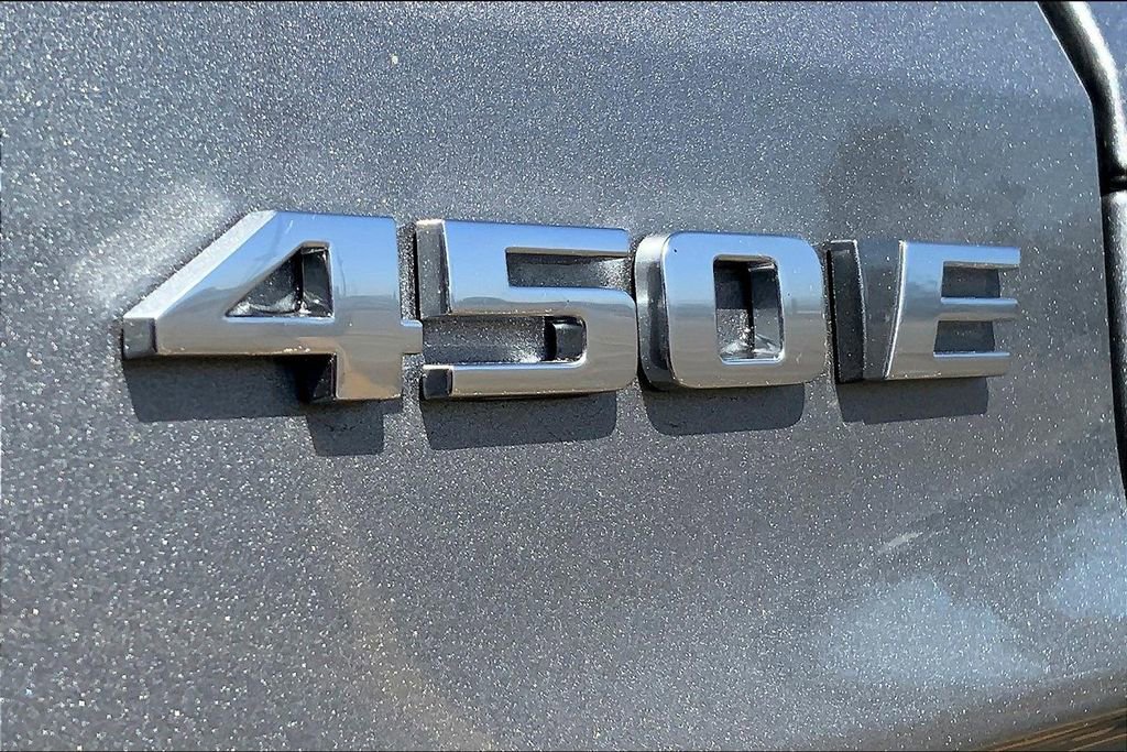 New 2026 Cadillac Lyriq Sport image 16