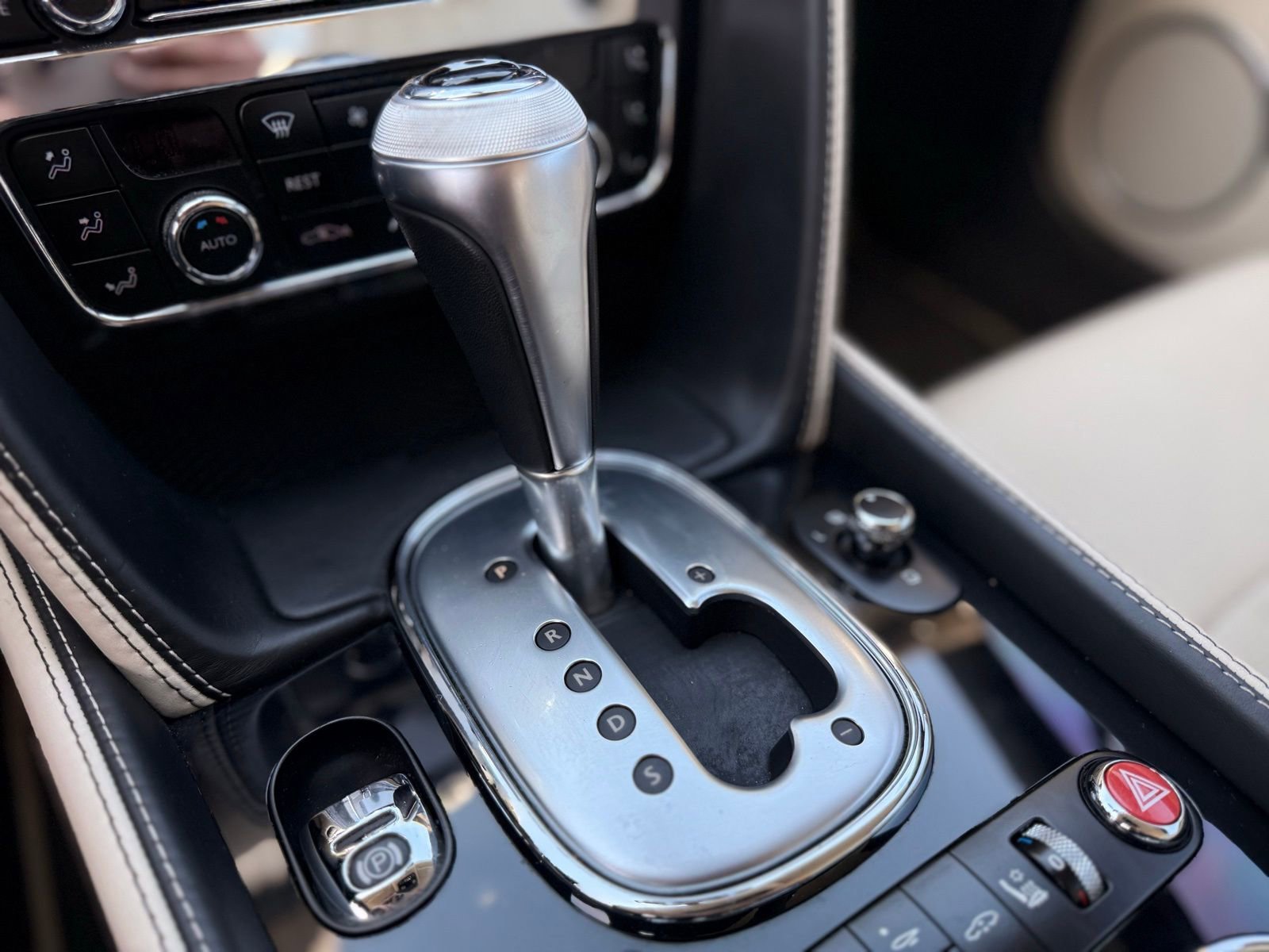 Used 2013 Bentley Continental GT AWD/4WD image 24