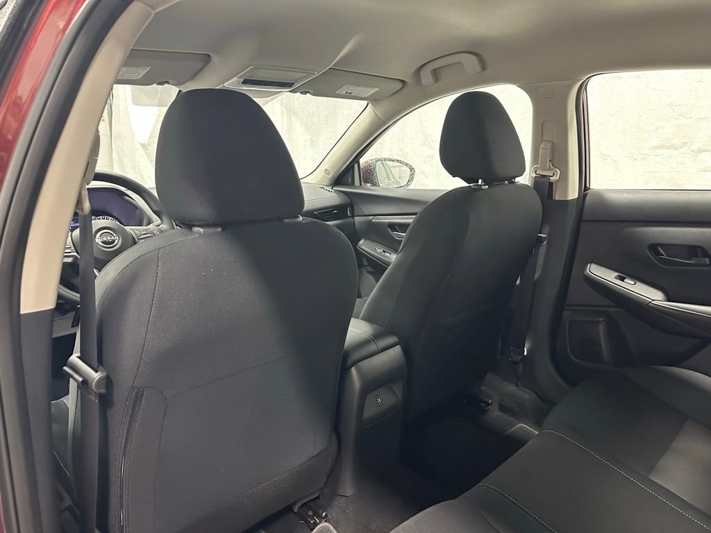 Used 2025 Nissan Sentra SV FWD image 45