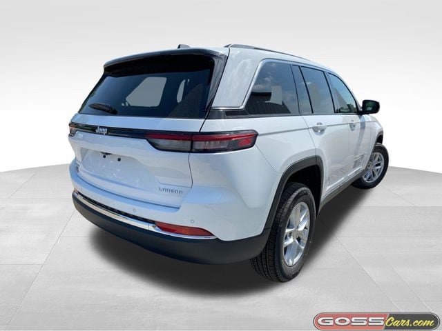 New 2026 Jeep Grand Cherokee Laredo X AWD/4WD image 3