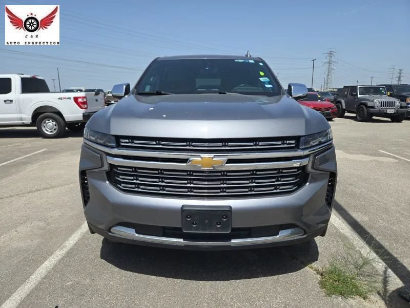 Used 2021 Chevrolet Suburban Premier w/ Premium Package AWD/4WD image 6