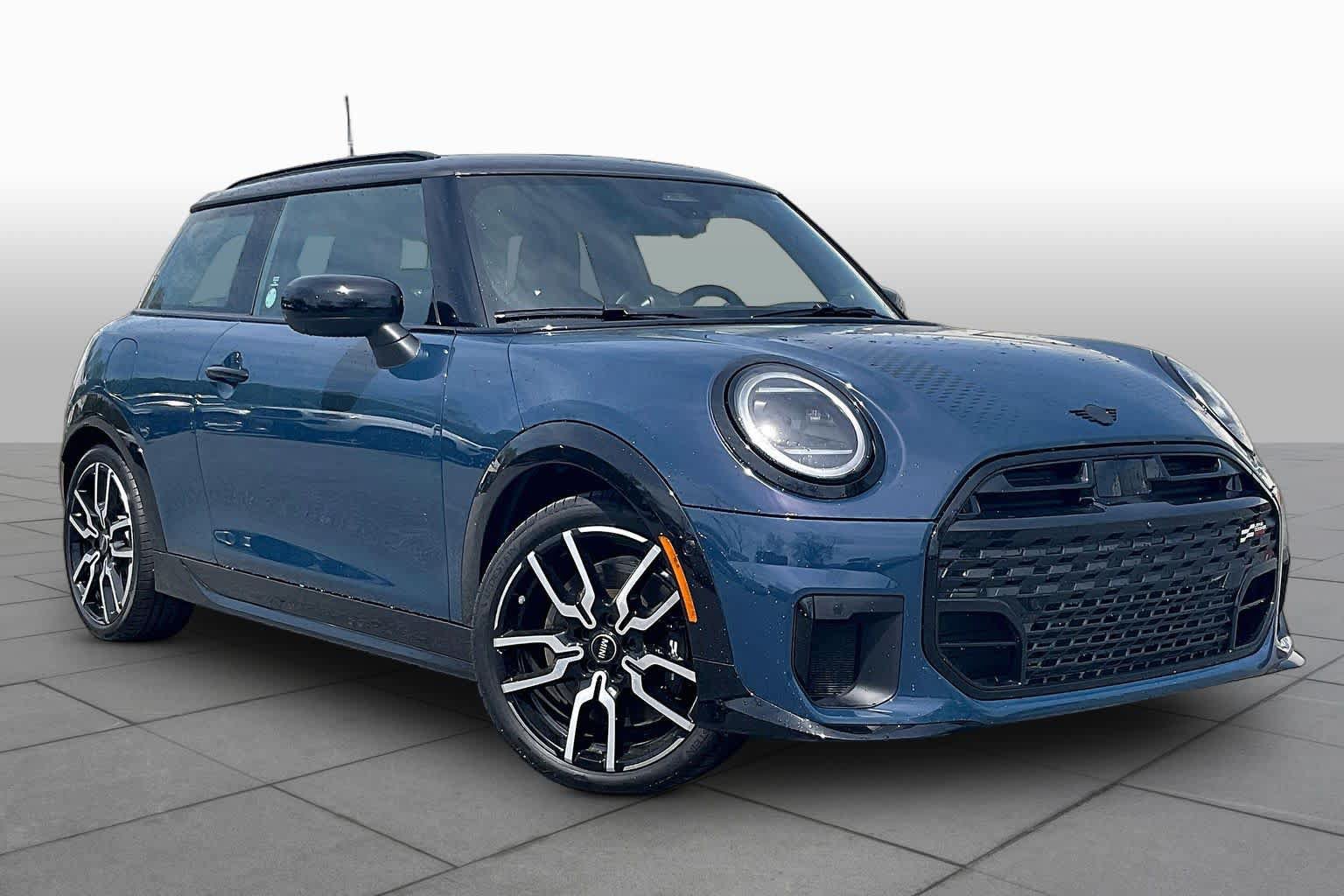Used 2026 MINI Cooper S FWD image 2