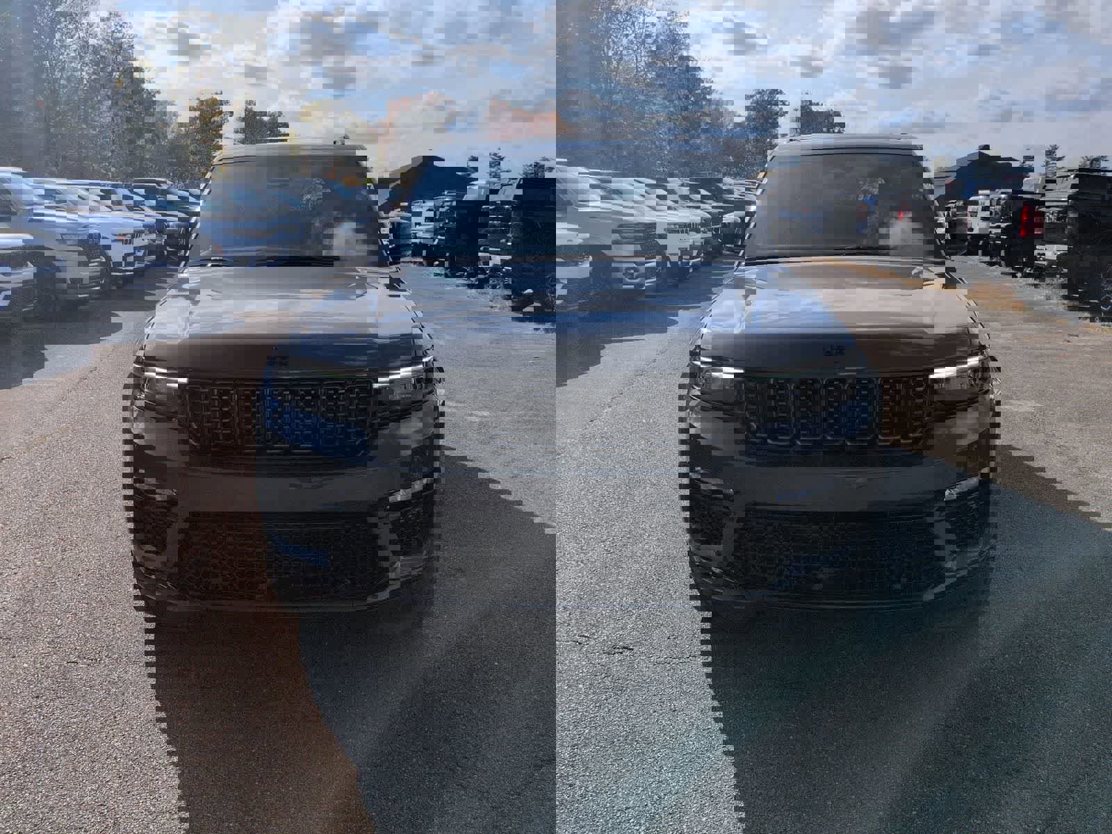 New 2025 Jeep Grand Cherokee Summit w/ Obsidian Package image 3