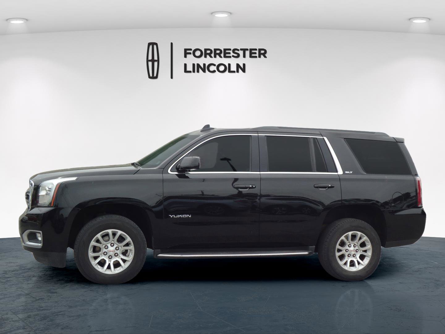 Used 2017 GMC Yukon SLT w/ Open Road Package AWD/4WD image 6