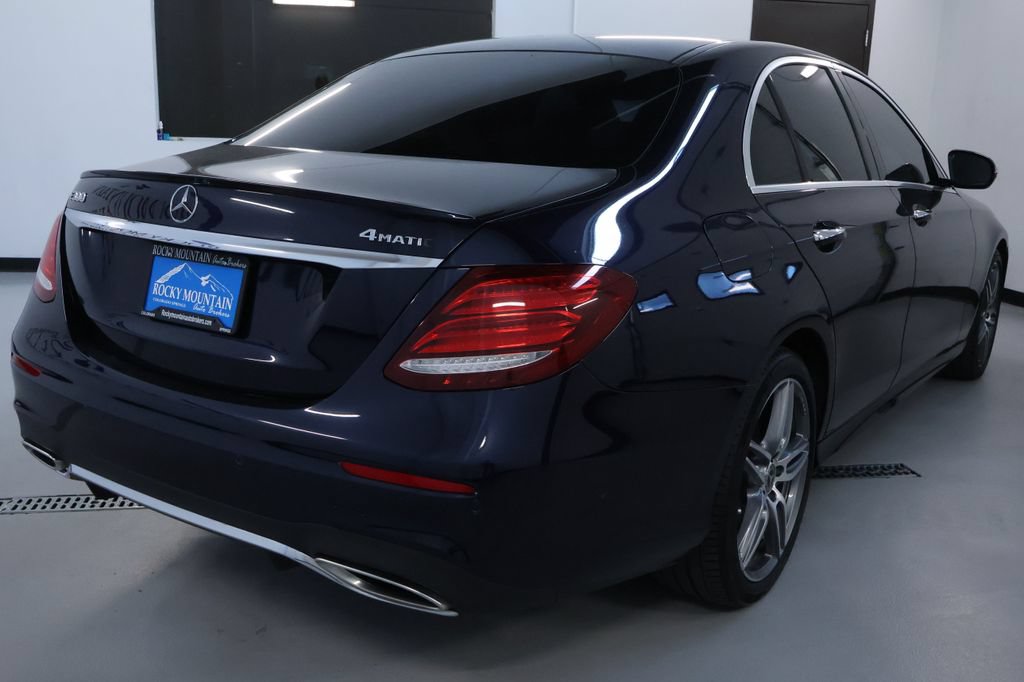 Used 2019 Mercedes-Benz E 300 4MATIC image 7