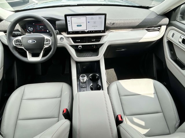 New 2026 Ford Explorer Active w/ Active Comfort Package AWD/4WD image 11