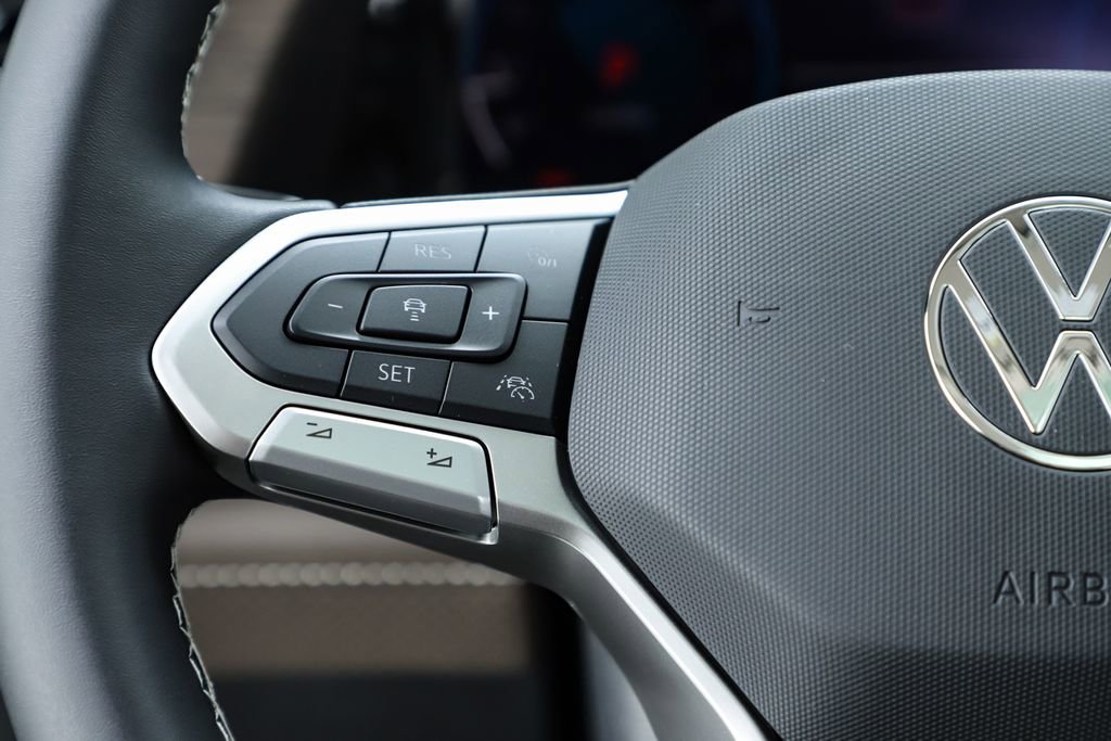 New 2026 Volkswagen Atlas SEL image 60