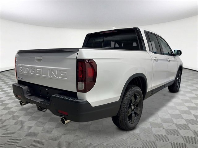 New 2026 Honda Ridgeline Black Edition image 5