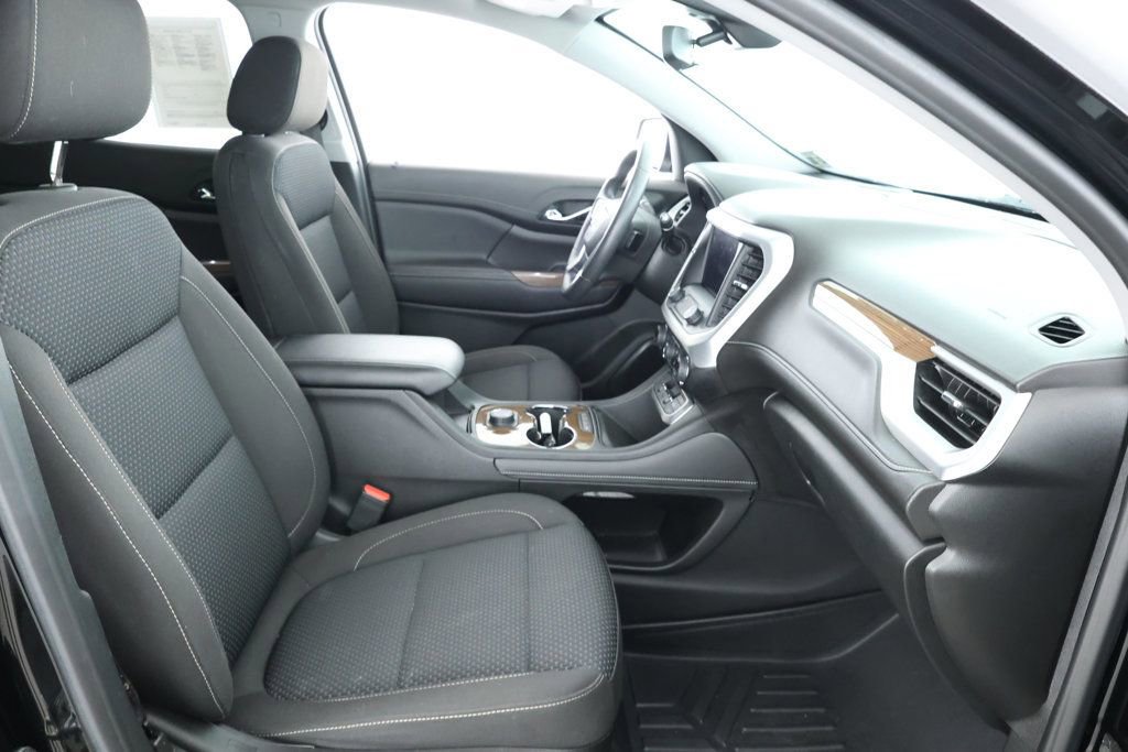 Used 2021 GMC Acadia SLE image 22